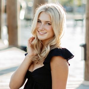 Meet your Posher, Caroline